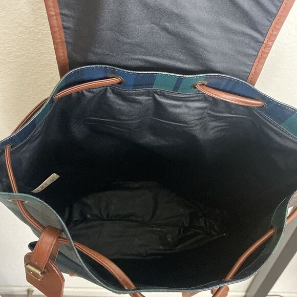 DISNEY STORE Mickey Backpack - Picture 6 of 7